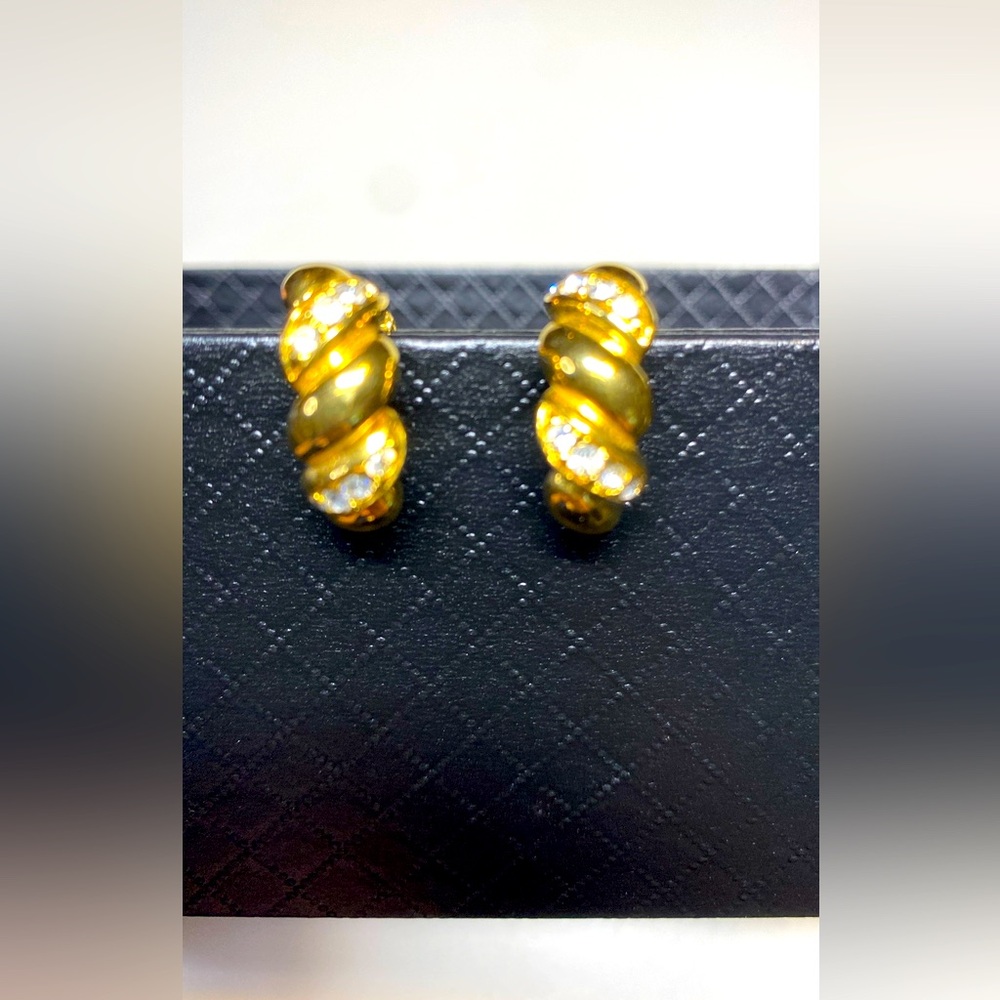 Signed Joan Rivers Signature Collection Clip Earrings